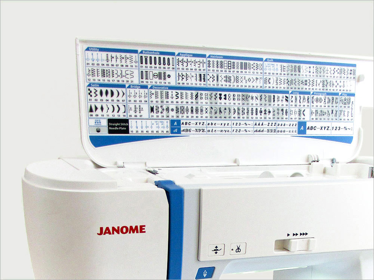 Janome Skyline S7