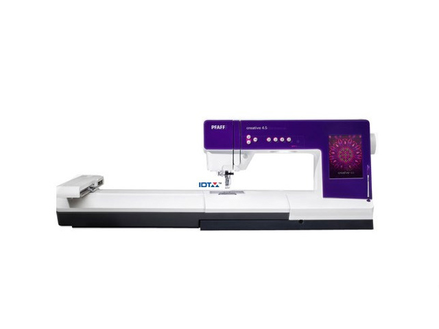 Pfaff Creative 4.5 mit Stickeinheit