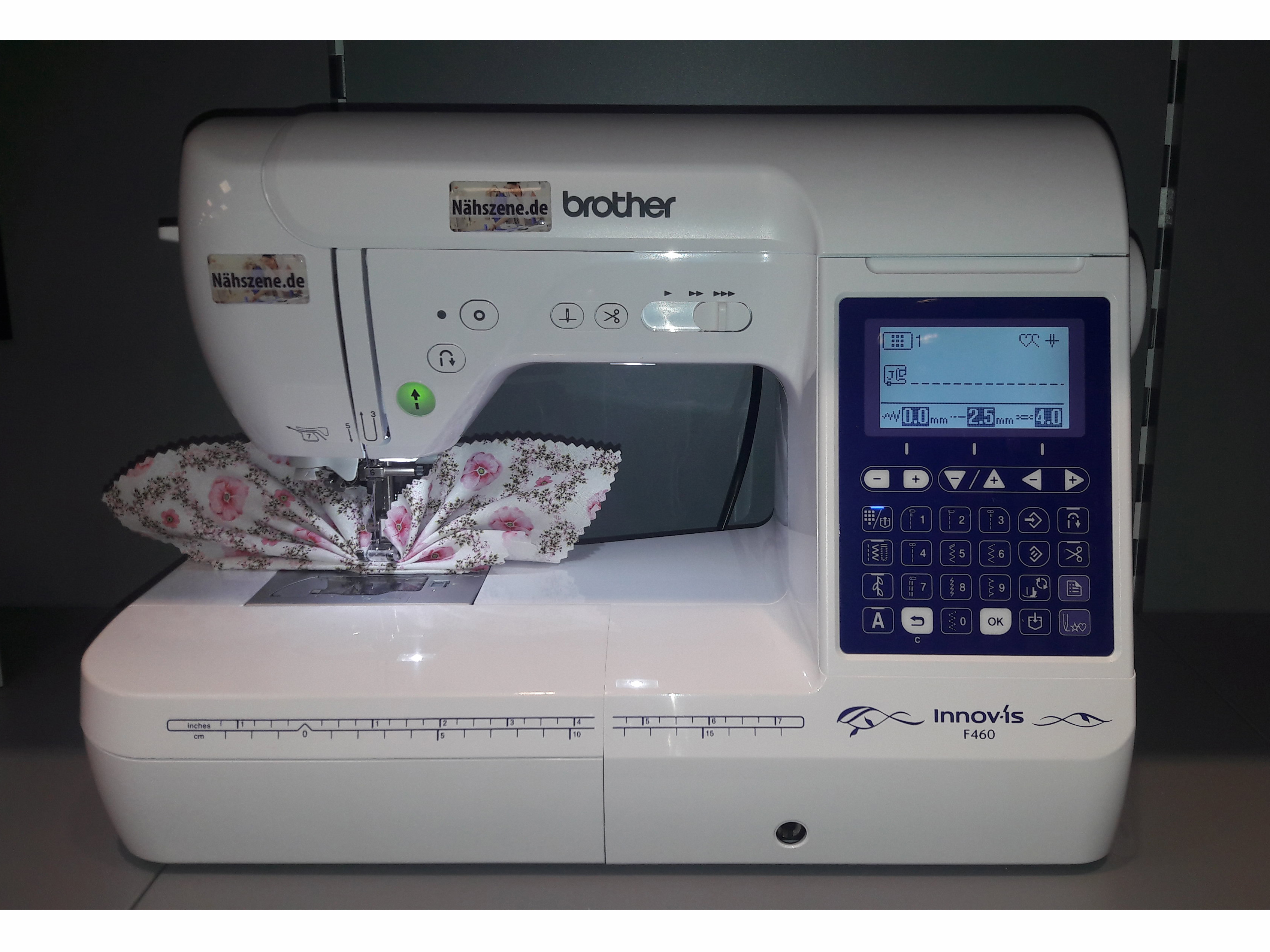 Brother Innov-is F460 Ausstellungsmaschine