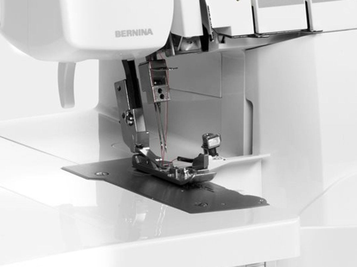 Bernina L 460