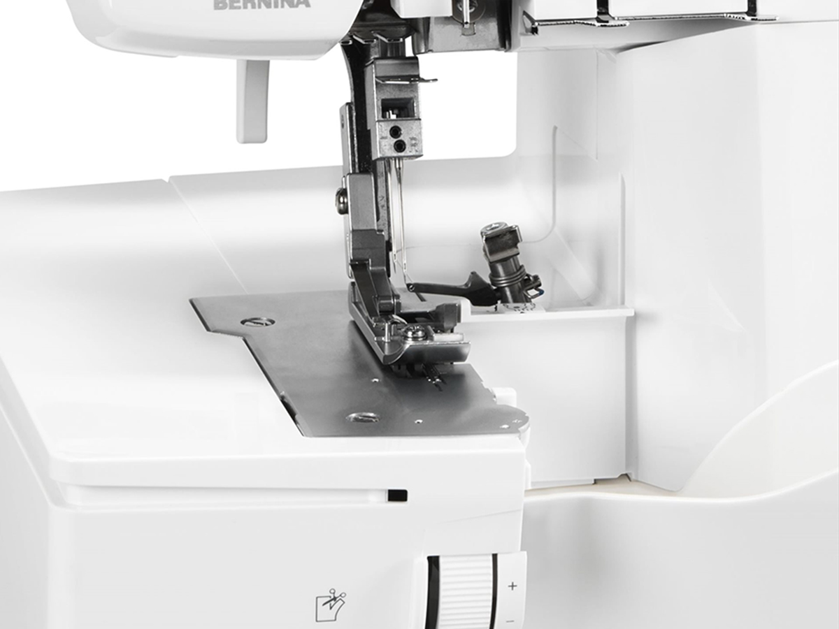 Bernina L 450